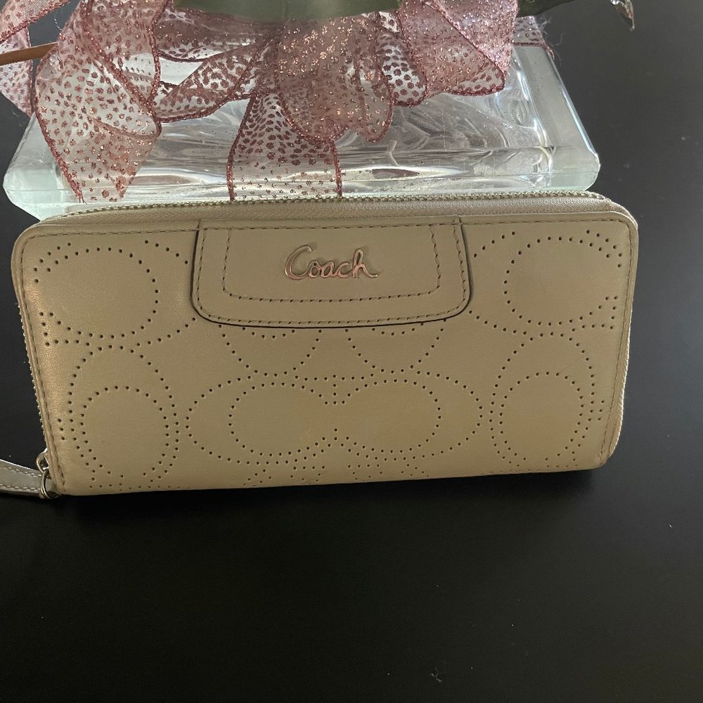 Coach Accordian zip around wallet